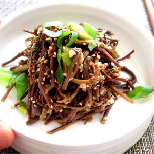 특A급 데침고사리 1Kg 삶은 고사리 데친고사리 나물 볶음 반찬 비빔밥 ... 맛있게 먹은 솔직 후기 - 상품 이미지 2