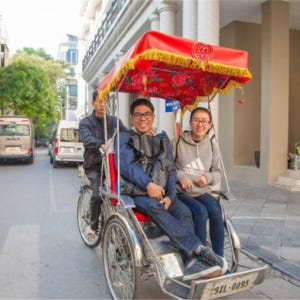 하노이 스트리트 푸드 워킹 투어 + 씨클로 체험 솔직 후기 | 실사용자 리뷰 분석 - 상품 이미지 1