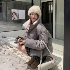 제이앤 배색 겨울 여성 루즈핏 하이넥 데일리 밑단 스트링 웰론 패딩 점퍼 착용 후기 | 사이즈/핏 총정리 - 상품 이미지 1
