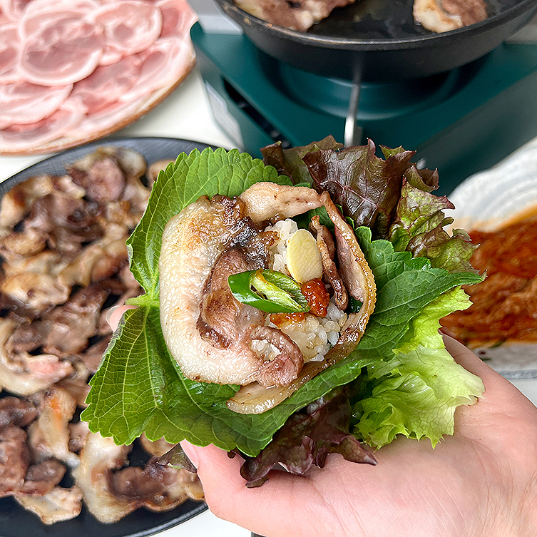 김해 돈차돌 뽈항정살 돈뽈항정 뒷고기 캠핑고기 돼지고기 300g - 상세 이미지 2