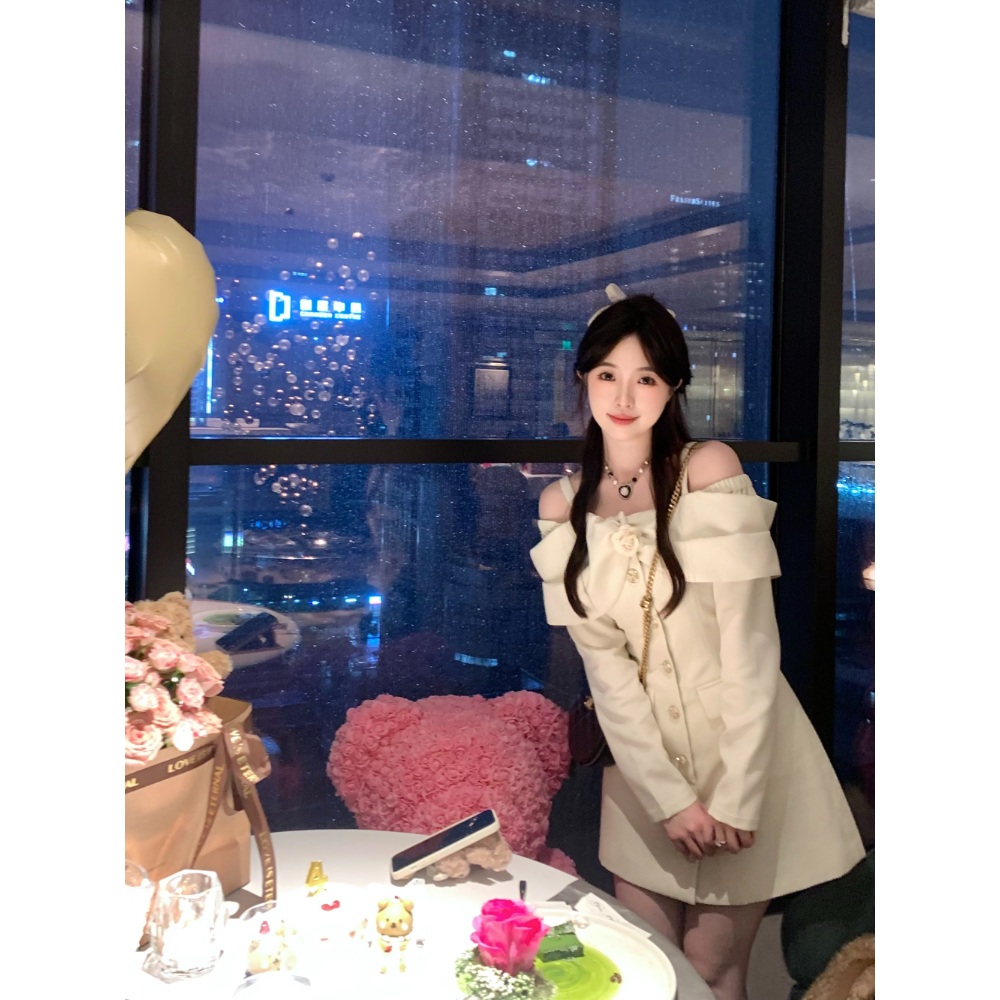 마이데몬 김유정 도도희 원피스 데이트룩 정유민 진지희 한이주 한유라 옷 패션 착장 정보 이미지 2