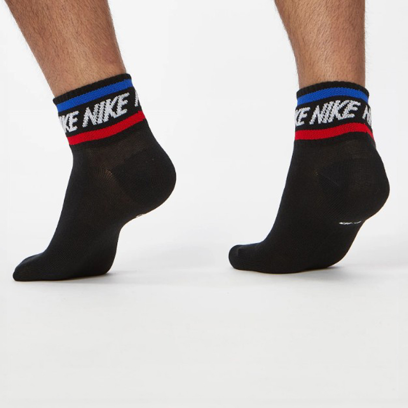 [당일발송] 나이키 에브리데이 에센셜 중목 양말 3종 세트 스포츠양말 데일리룩 헬스웨어