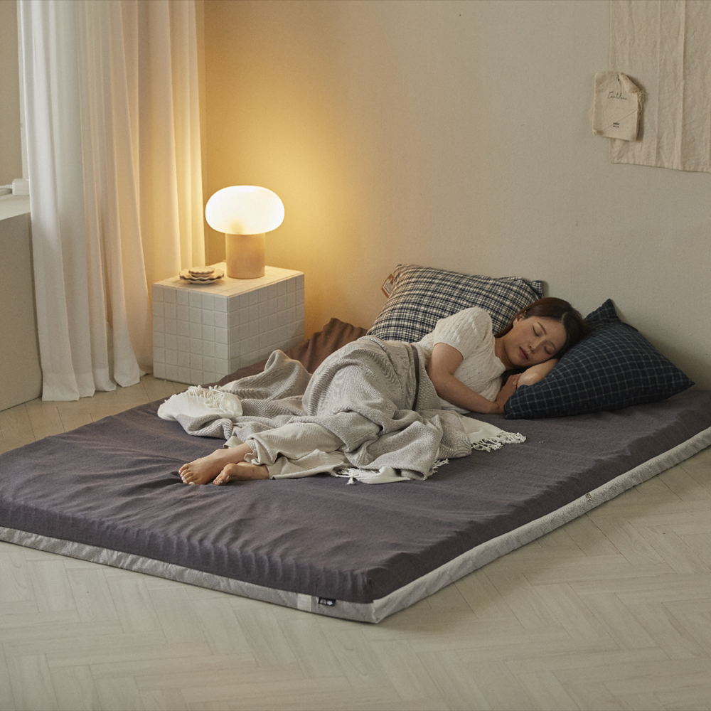 잠스쿨 떡실신 매트리스 접이식 침대 바닥 3단 수면매트 8cm MS
