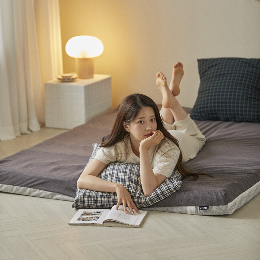 잠스쿨 떡실신 매트리스 접이식 침대 바닥 3단 수면매트 8cm MS