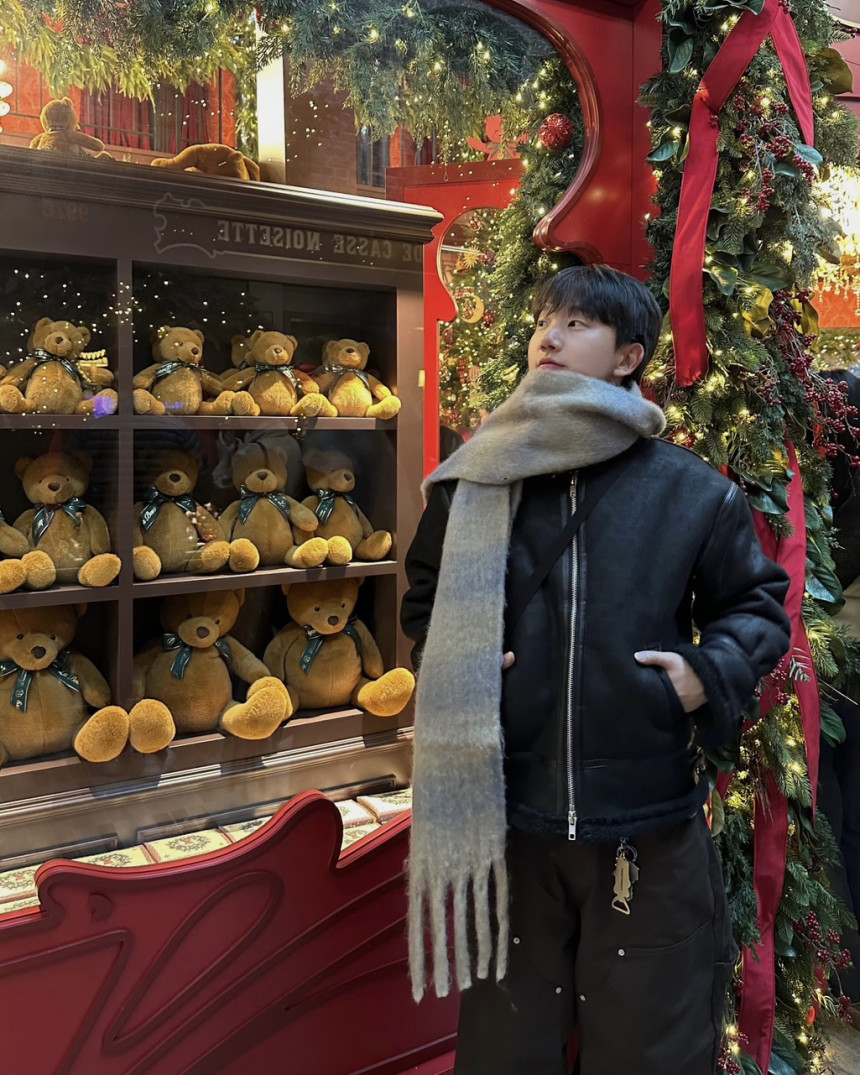 ADA01A5B-784E-4B75-9D26-2C9DBF622BE5