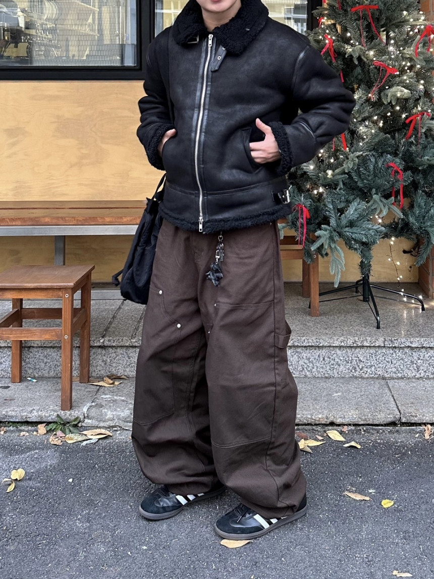 5A8F35E5-8F80-4FF6-A6FC-6070A0C0BC33