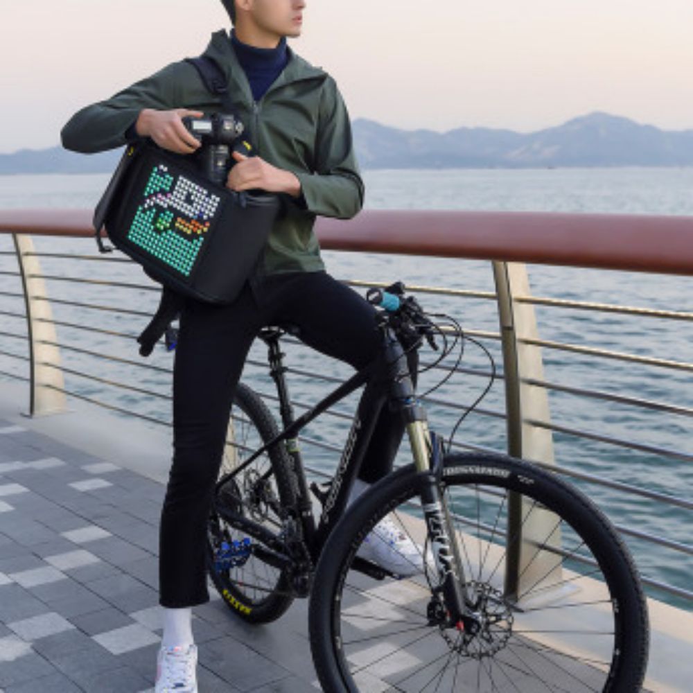 디붐 백팩 가방 pixoo backpack 대용량 수납공간 픽셀아트 신제품 - 상세 이미지 2