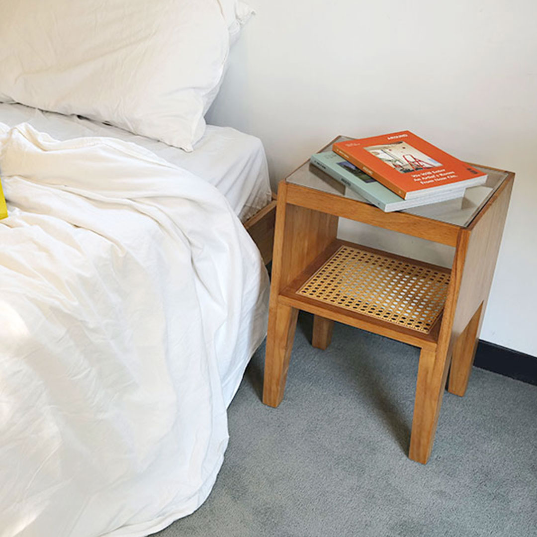 자야캠핑 오울루 라탄 2단 협탁 사이드 원목 테이블