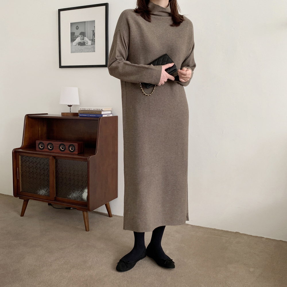 부드러운 루즈핏 H라인 반폴라 반목 터틀넥 원피스 여성 가을 겨울 니트 롱 원피스 빅사이즈
