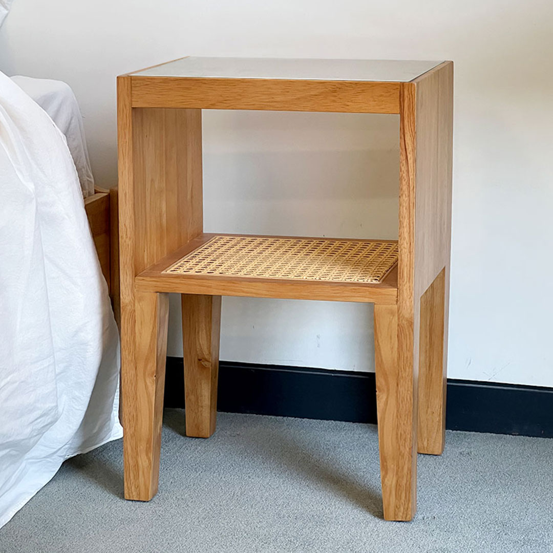 자야캠핑 오울루 라탄 2단 협탁 사이드 원목 테이블