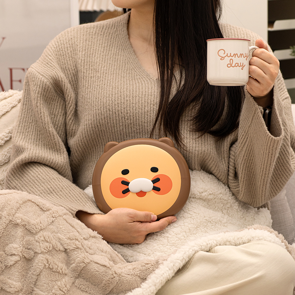 [슈퍼적립]카카오프렌즈 빅워머 온열찜질기&보조배터리 10000mAh 무선 찜질기 (브라운 춘식) - 상품 이미지