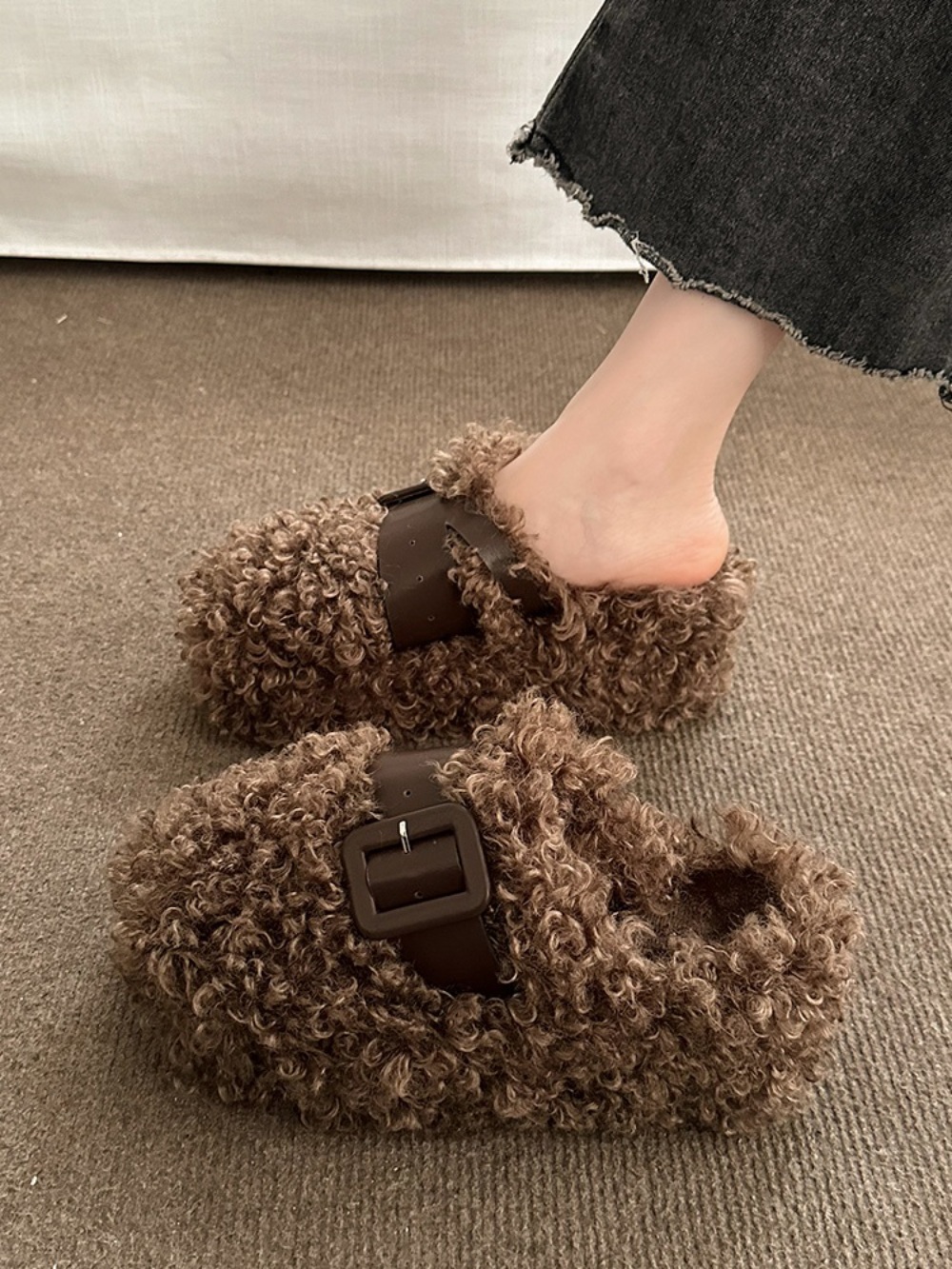 베어 부클 뽀글이 키높이 슬리퍼 웨지힐 통굽 두꺼운 밑창 사무실 패션 슬리퍼 겨울 3컬러 - 상세 이미지 5