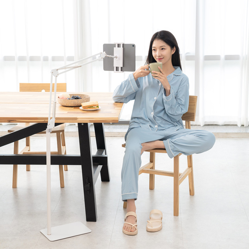 니케 태블릿 거치대 침대 스탠드 패드 갤럭시탭 The Comfy Lite 사진 3