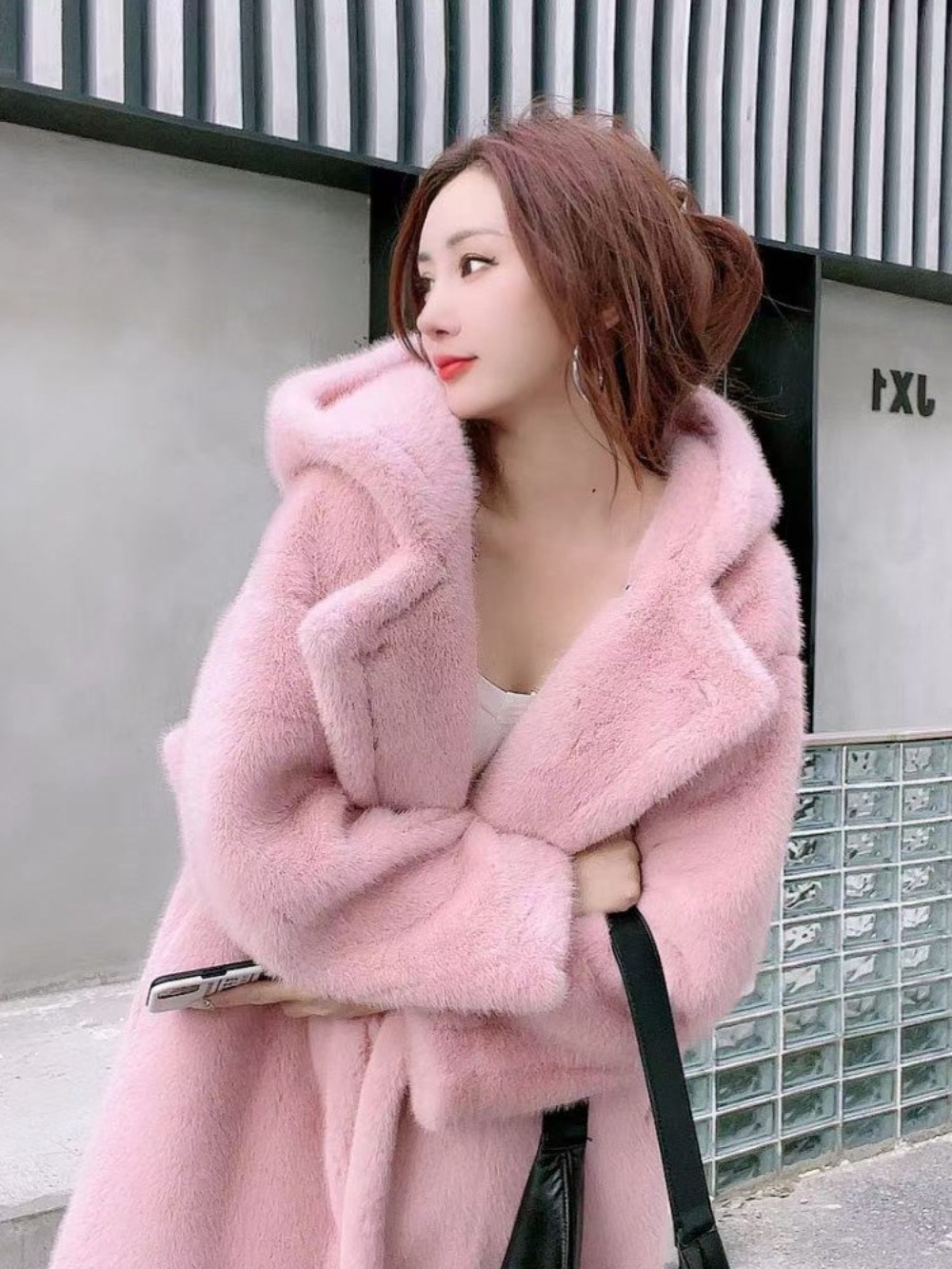 빅 카라 털코트 밍크 퍼 후드 자켓 코트 페이크퍼 에코퍼 연말 파티 이미지 2