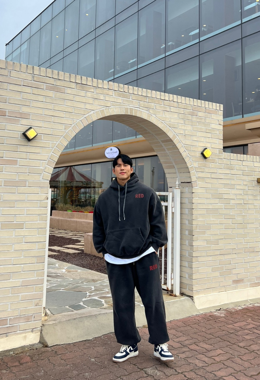 03E0EDB0-316A-4973-A892-730444E7CA8E