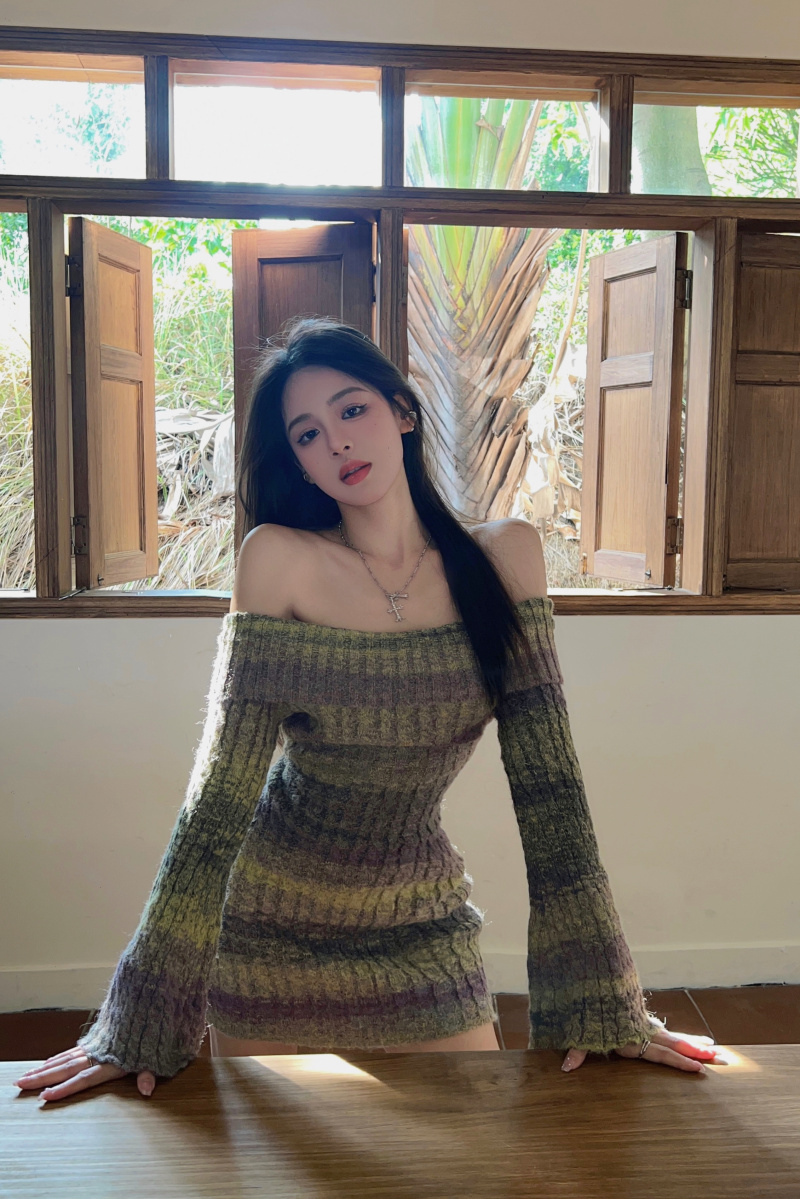 단가라 그라데이션 오프숄더 니트 미니원피스 이미지 3