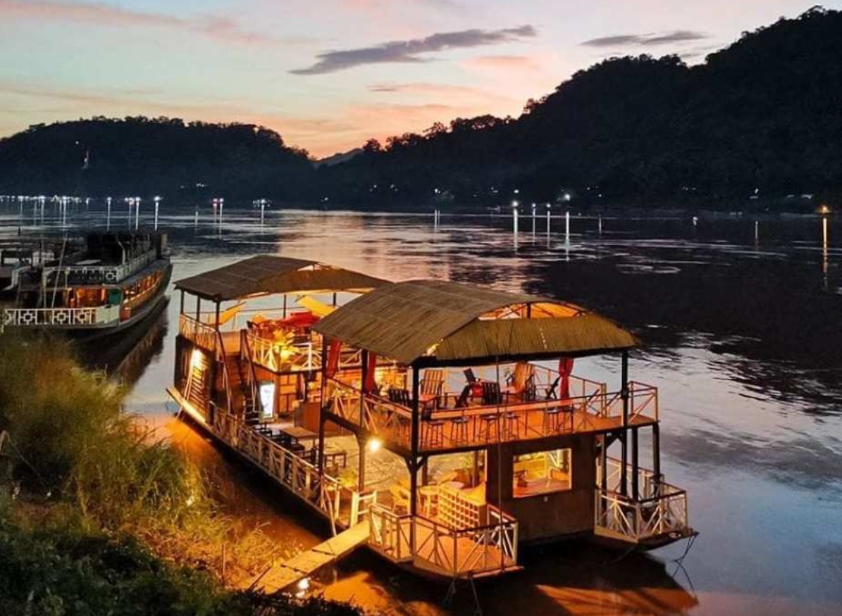 루앙프라방 컵파 선셋 크루즈 바 (KHOPFA SUNSET CRUISE) 이미지 2
