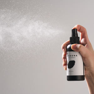 [150ml+50ml] 에쏘나 비건 헤어 퍼퓸 픽서 앞머리고정 볼륨 헤어... 솔직 후기 | 피부 타입별 분석 - 상품 이미지 3