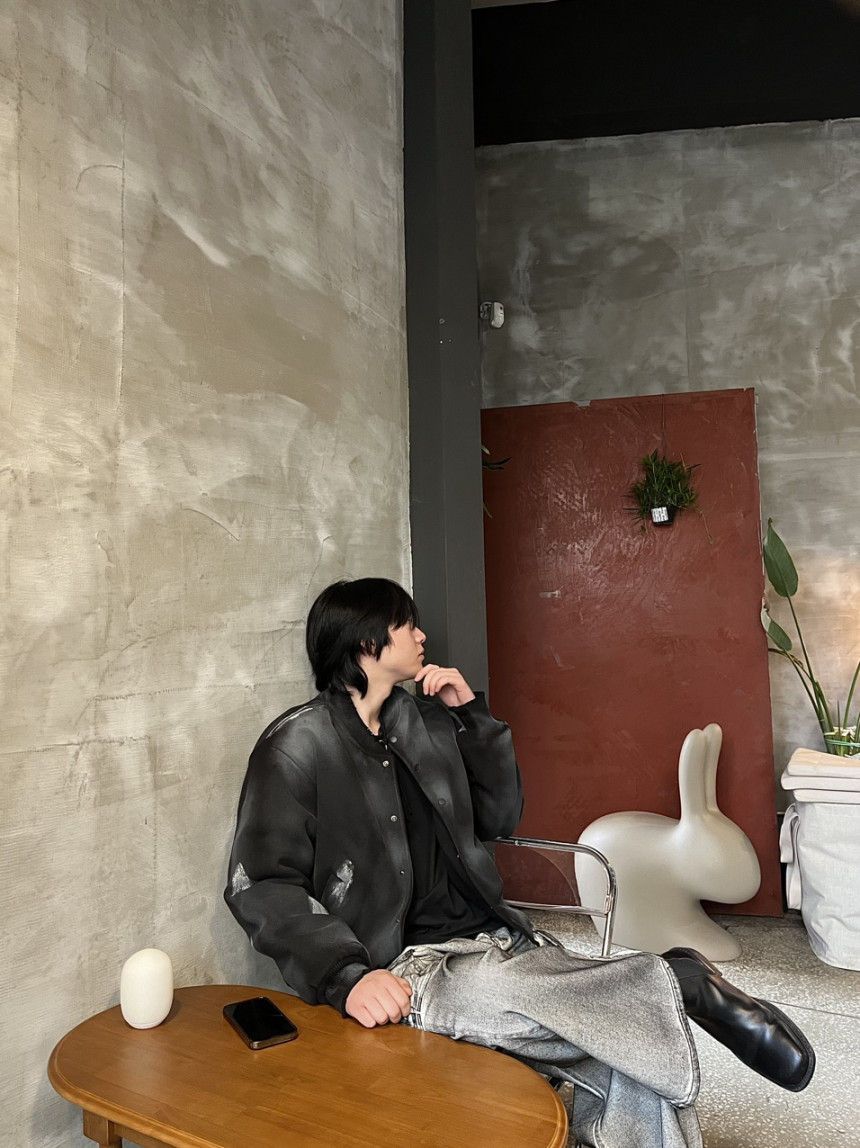 7C4E6C1D-F19D-42DC-B0A7-83AFCB665893