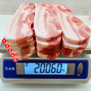 바라던 삼겹살 대용량 2kg 대패삼겹살 목전지 항정살 가브리살 목살 통항... 맛있게 먹은 솔직 후기 - 상품 이미지 2