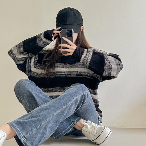 최저가🍂빠른출고🚚[2ver.]믹스 배색 루즈핏 빈티지 유니크 라운드 스트라이프 단가라 줄무늬 티셔츠 니트 단가라 니트 빈티지니트 이미지 2