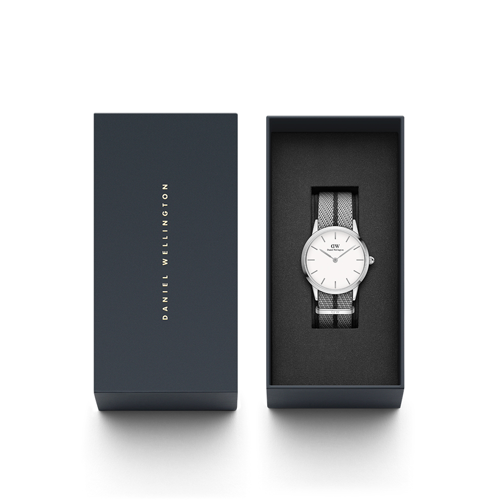 다니엘 웰링턴 ICONIC NATO GREY/BLACK 투톤 나토밴드 남여공용 패션시계 - 상세 이미지 5