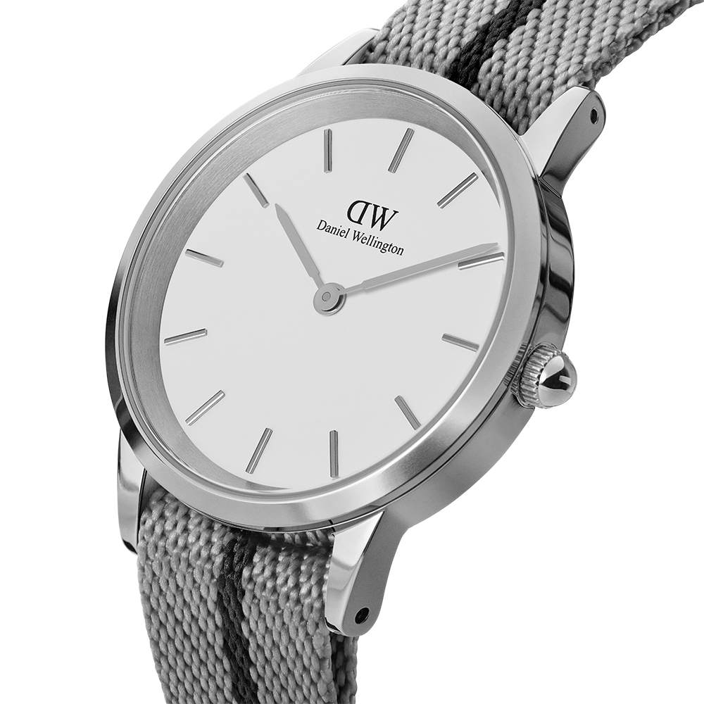 다니엘 웰링턴 ICONIC NATO GREY/BLACK 투톤 나토밴드 남여공용 패션시계 - 상세 이미지 2