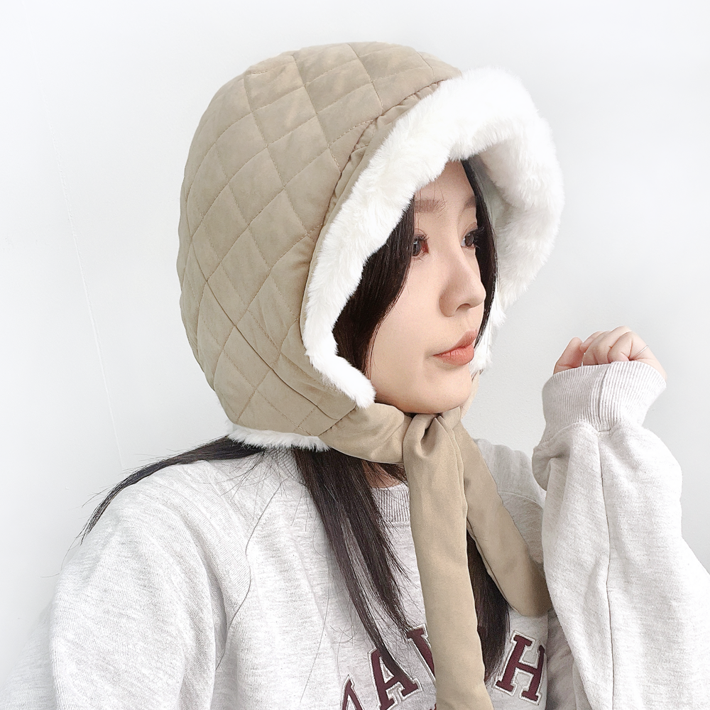 키누 밍크 털 퀼팅 패딩 벙거지 여성 겨울 버킷햇 방한 보넷 귀달이 모자 - 메인 이미지