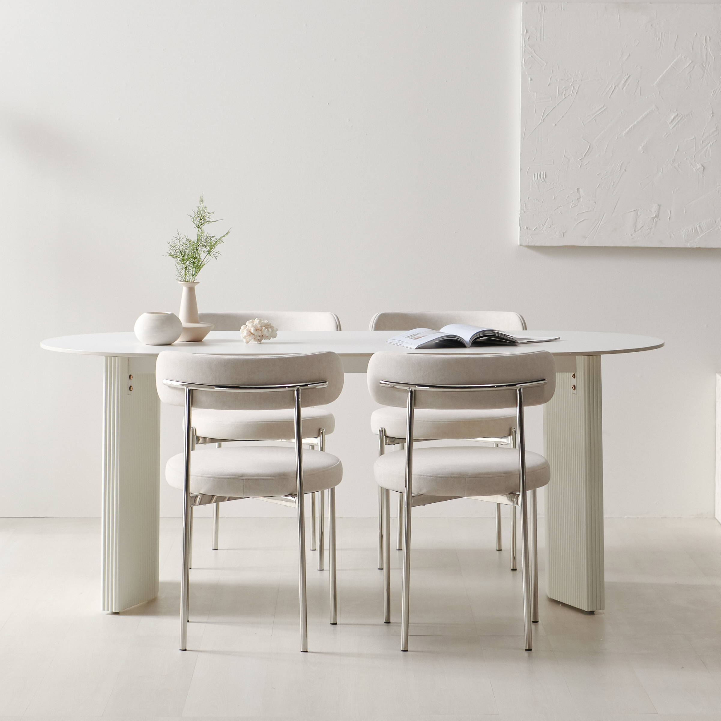 비엔 타원형 포세린 4인용 12T 세라믹 화이트 템바보드 식탁 1600