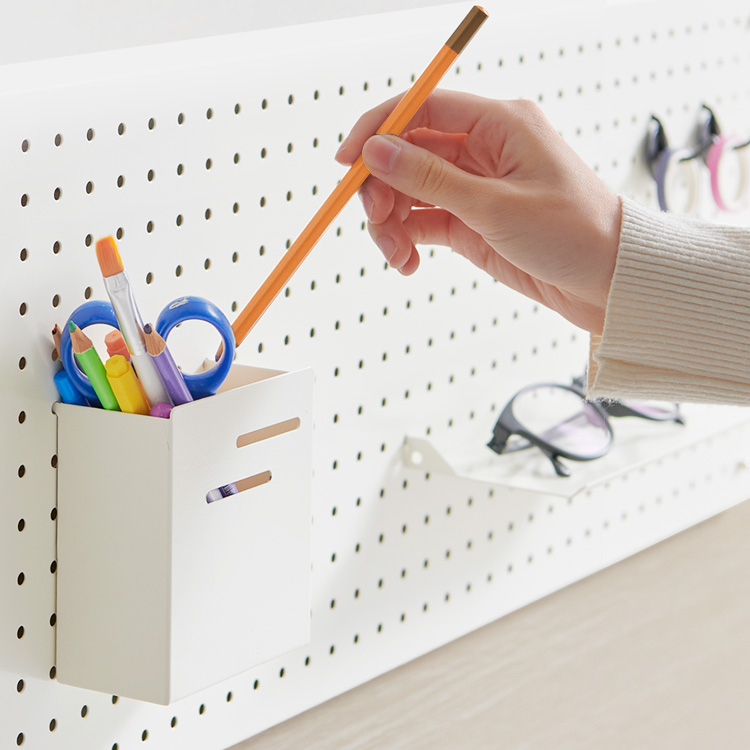 e스마트 책상 타공판 철판 타공판보드+악세사리 600