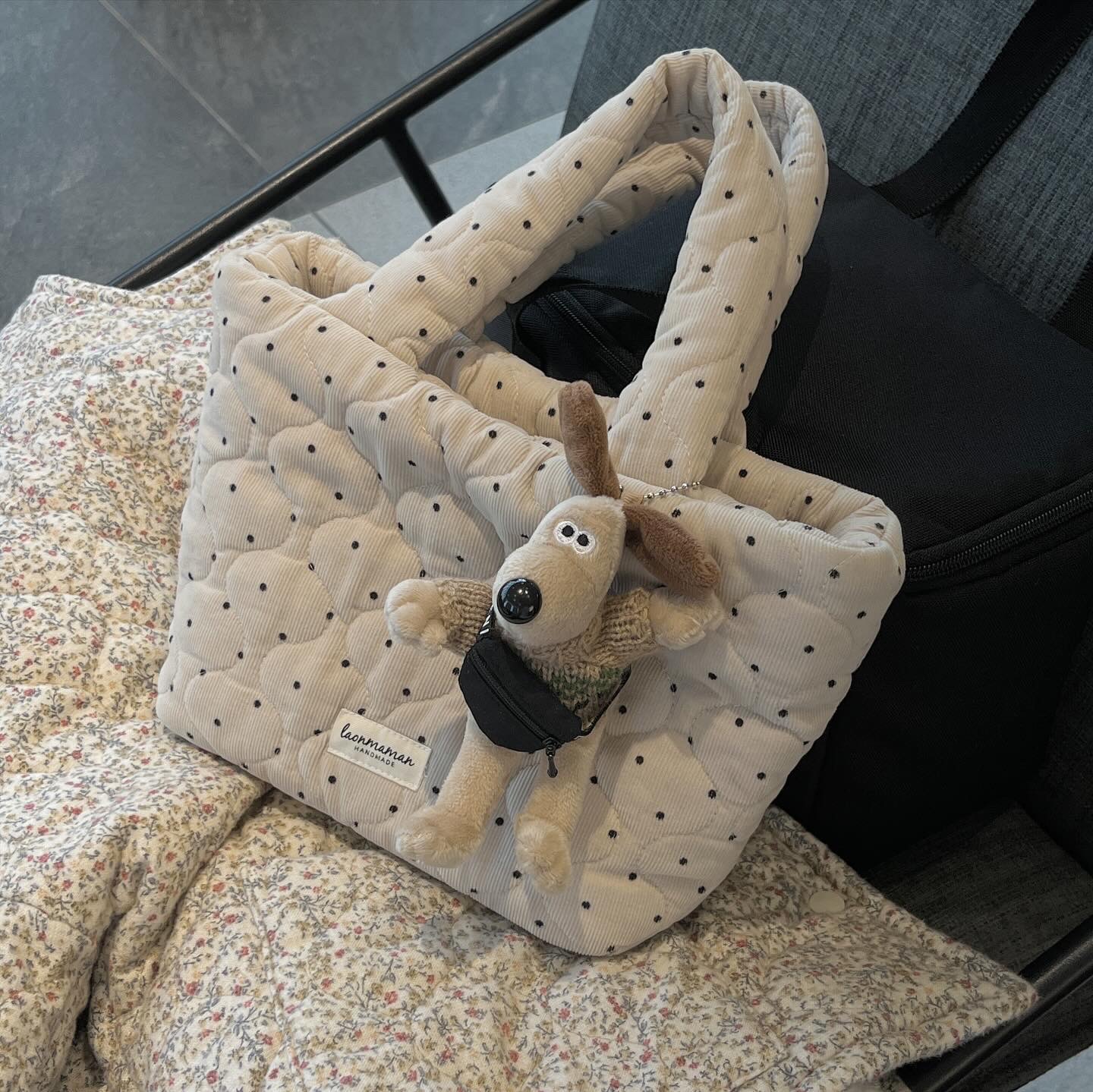 https://shop-phinf.pstatic.net/20231217_160/1702825105313gGeid_JPEG/103961001018473894_833446389.jpg