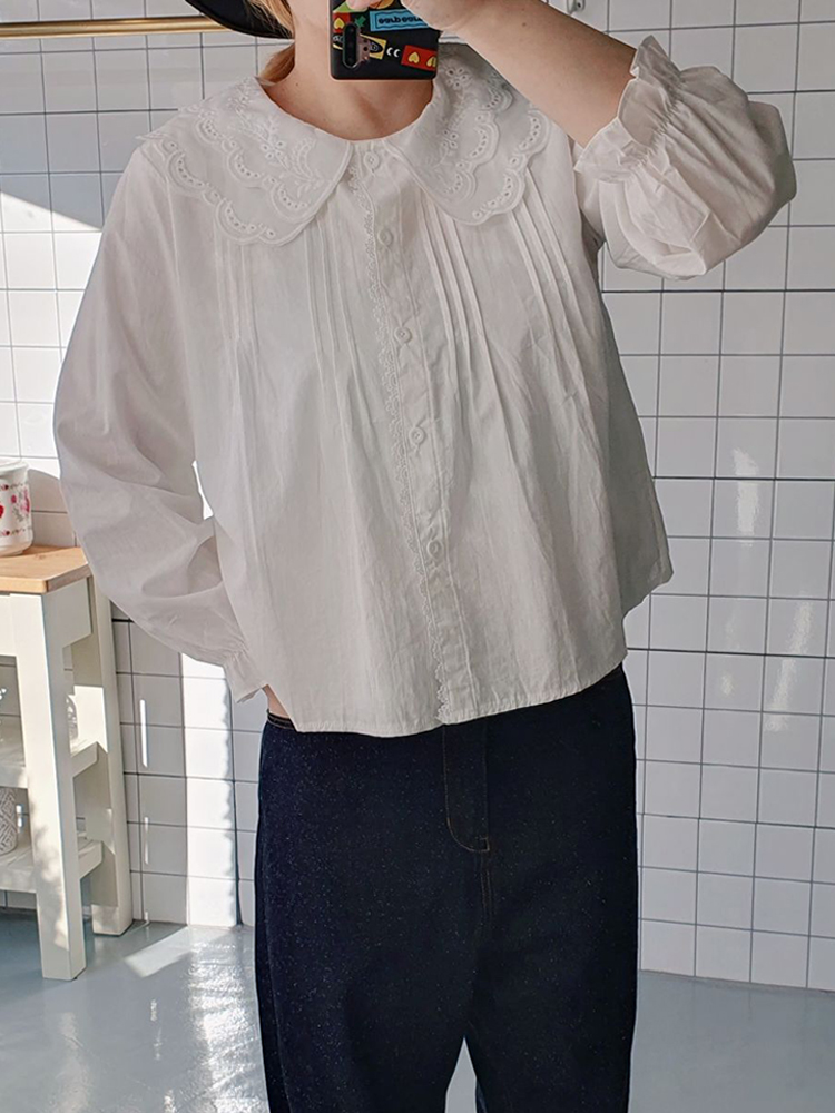 레이스 카라 핀턱 면 블라우스 이미지 1