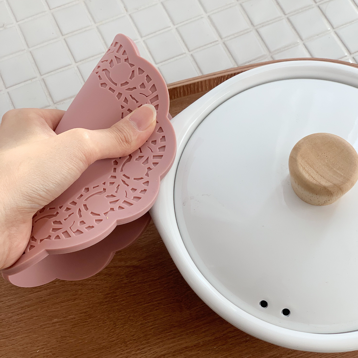 아카시아홈 냄비받침대 테이블보호 식탁 스크래치 방지패드 실리콘받침대 16cm - 상세 이미지 2