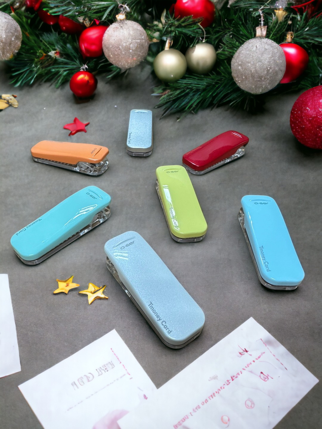 옷깃에 꽂아 편리하게 태그하는 티머니 아거 X-Mas EDC - 상세 이미지 5