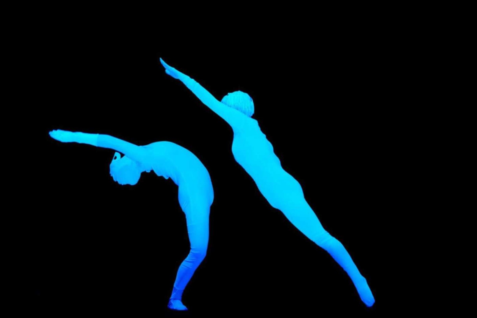 체코 프라하 | 블랙 라이트 극장 - 와우 쇼 이미지 3