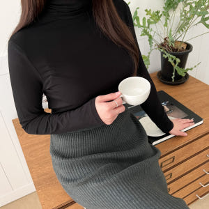 [한정수량할인]티냐 슬림핏 레이어드 긴팔 목폴라 티셔츠 착용 후기 | 사이즈/핏 총정리 - 상품 이미지 4