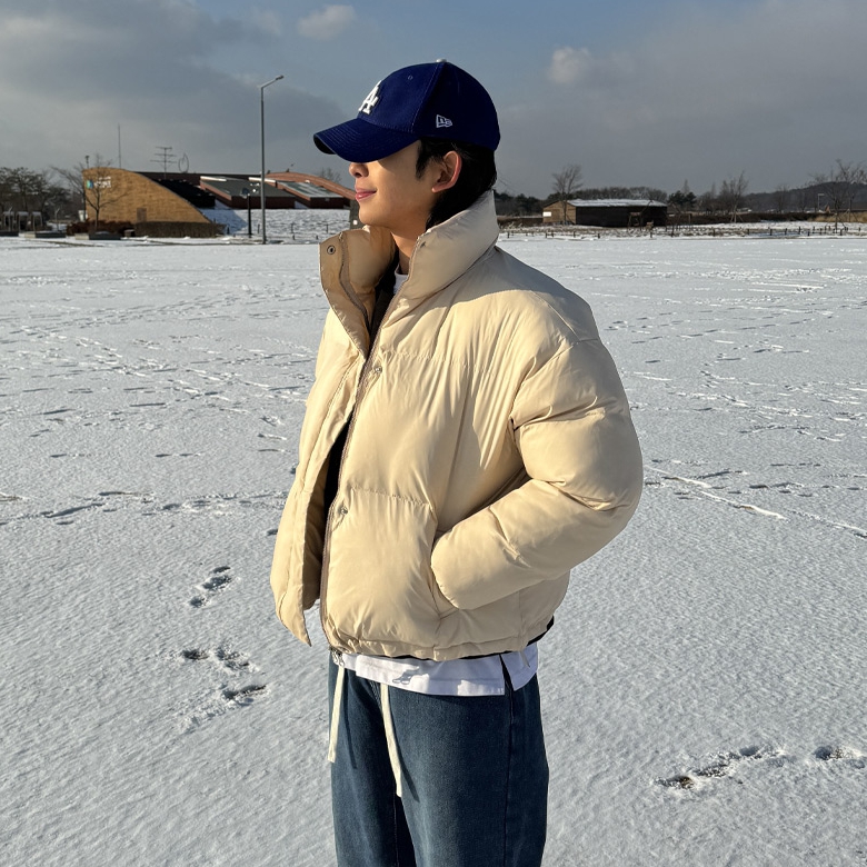 남자 클린 오버핏 겨울 따뜻한 마이크로화이버 숏 크롭 패딩 이미지 6