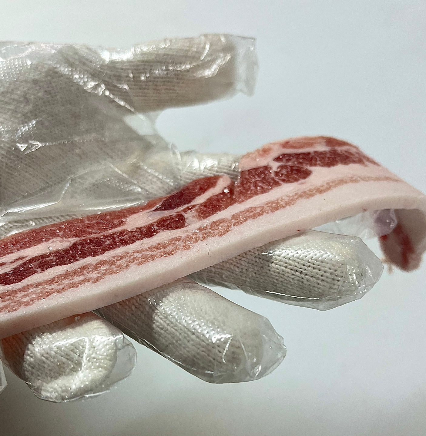 유황먹인 한돈 한입 냉삼 1+1 500g+500g - 메인 이미지