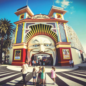 호주  멜버른 루나 파크 입장권 (상품 페이지 Google 번역됨) 솔직 후기 | 실사용자 리뷰 분석 - 상품 이미지 1