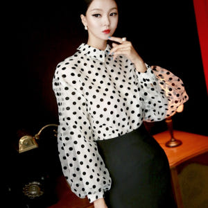 드라마 세 번째 결혼 천애자 최지연 도트 블라우스 셔츠 퍼프 소매 패션 ... 착용 후기 | 사이즈/핏 총정리 - 상품 이미지 2