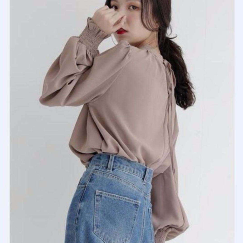 드라마 우아한 제국 84화 한지완 블라우스 신주경 옷 주름 셔츠 세련된 룩 정보 이미지 4