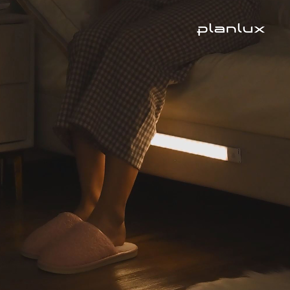 플랜룩스 LED 무선 센서등 충전식 조명 20cm 계단 건전지 필요없는 현관등