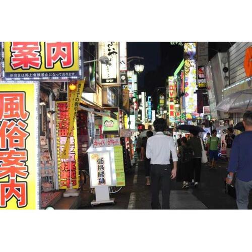 일본 도쿄 신주쿠: 골든 가이 푸드 투어 - 상품 이미지