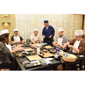 일본 도쿄: 쓰키지 시장 가이드 투어 & 스시 만들기 체험 솔직 후기 | 실사용자 리뷰 분석 - 상품 이미지 2