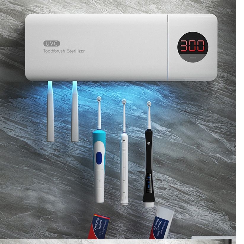 칫솔 살균기 실내 설치 모습