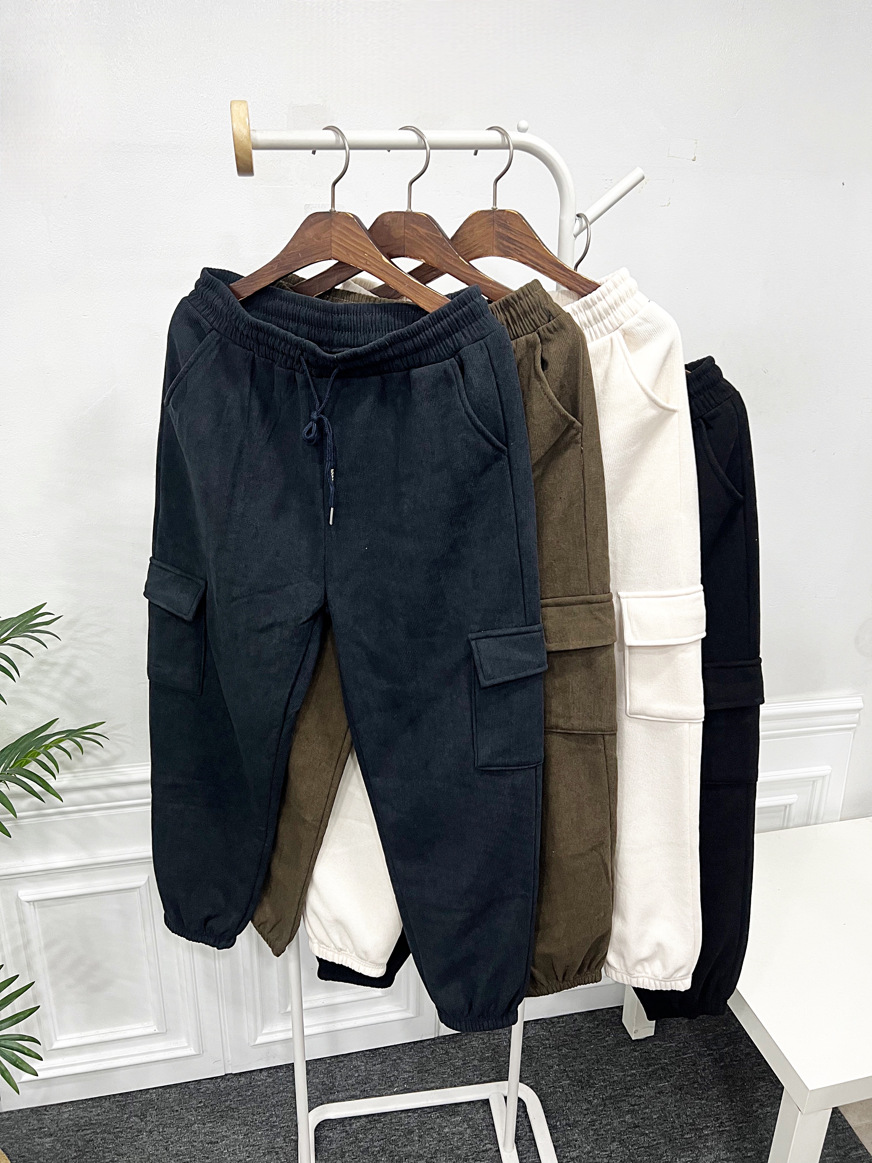 겨울 밴딩 코듀로이 골덴 카고 기모 조거팬츠 - 상품 이미지