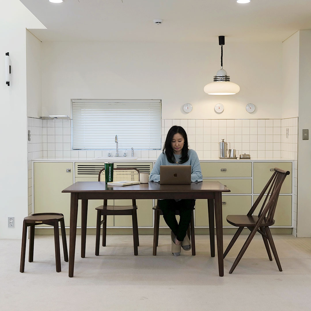 자야캠핑 포르보 월넛 원목 직사각형 4인용 6인용 식탁 테이블 1600