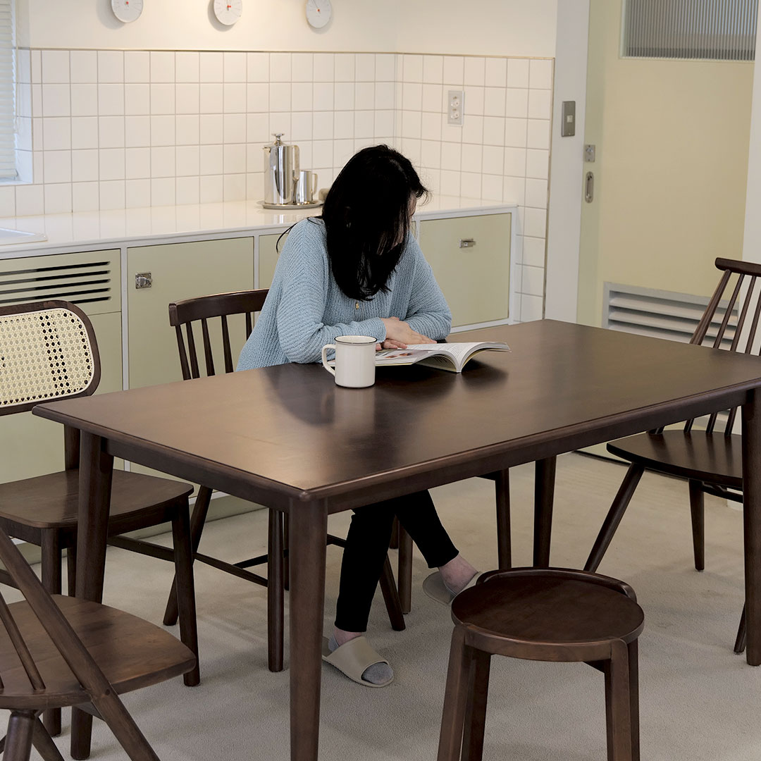 자야캠핑 포르보 월넛 원목 직사각형 4인용 6인용 식탁 테이블 1600