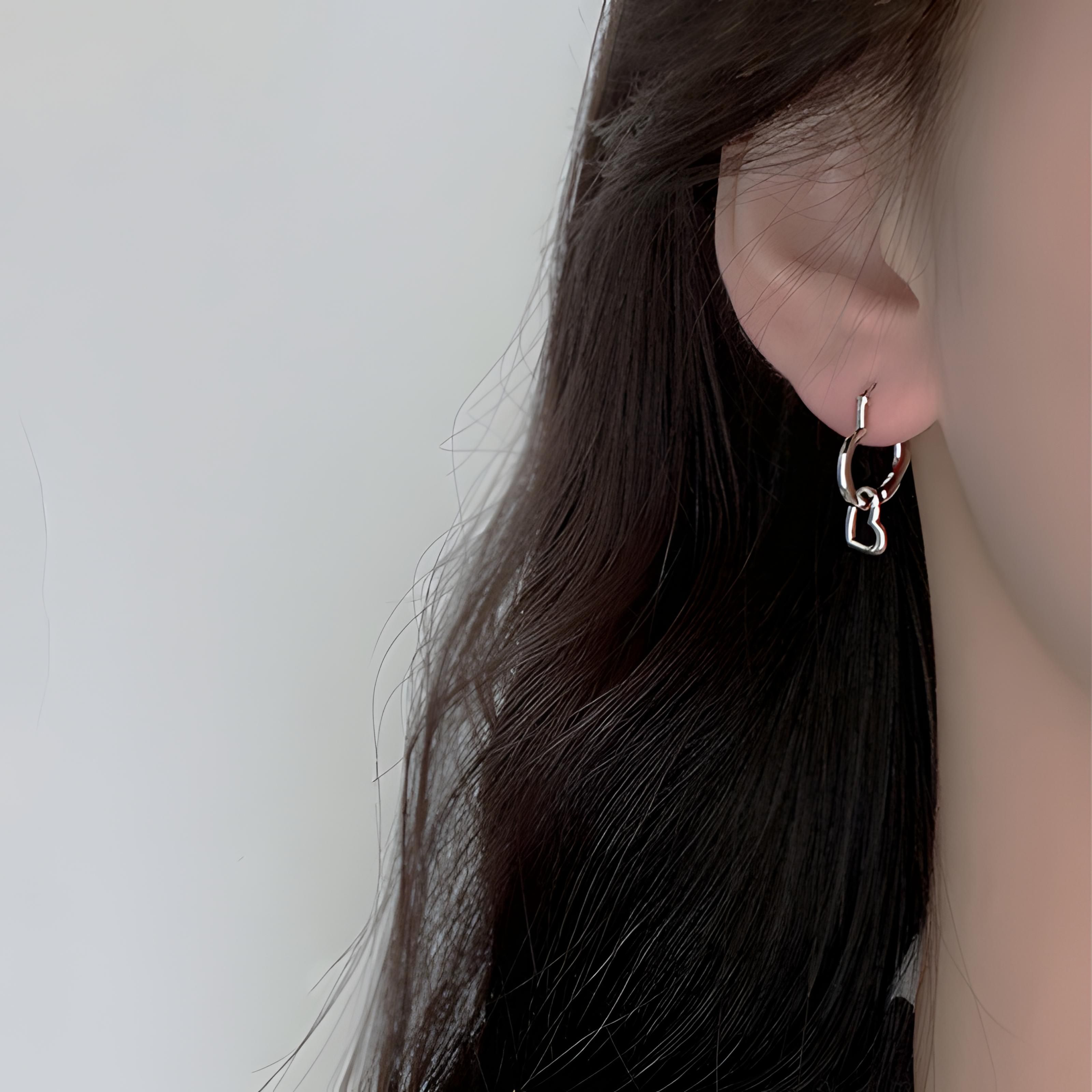 언발란스 더블 하트 교차 링 레이어드 러블리 투웨이 원터치 드롭 귀걸이 [실버] N499 - 상세 이미지 2