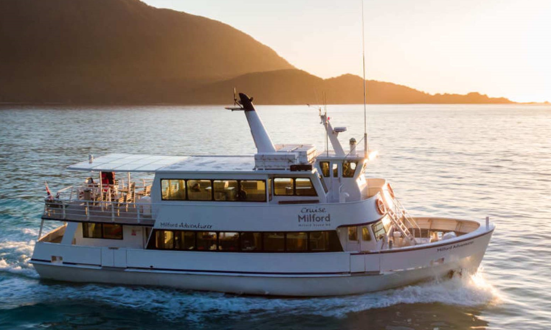 뉴질랜드  남섬 밀포드 사운드 소형 보트 크루즈 이미지 3